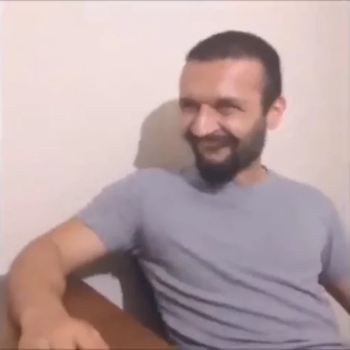 😖 Стикер «Aykut Elmas» для Telegram