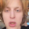 Стикер 24 Бэйби Мэло