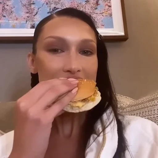 🩵 Стикер «Bella Hadid Белла Хадид» для Telegram