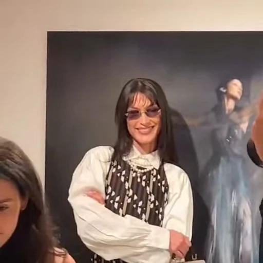 🩵 Стикер «Bella Hadid Белла Хадид» для Telegram