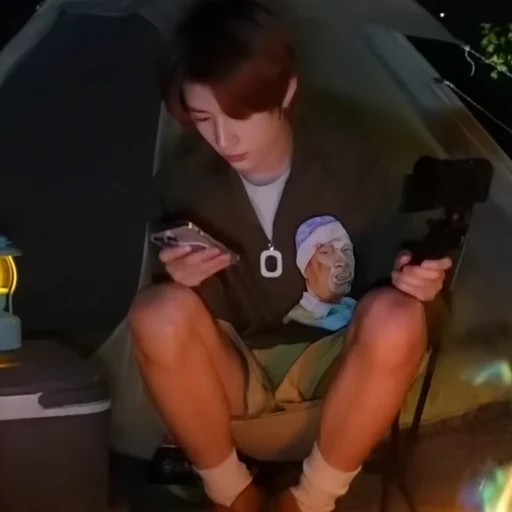 ⛺️ Стикер «Бомгю» для Telegram