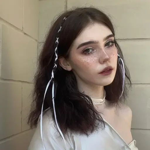 😏 Стикер «°best girls ~» для Telegram