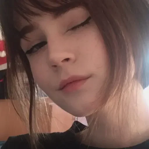 😉 Стикер «°best girls ~» для Telegram