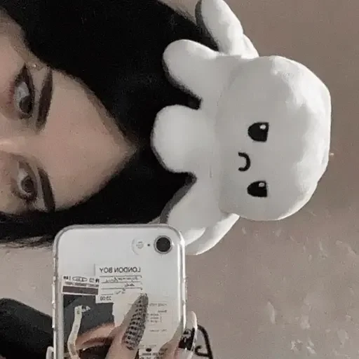 😠 Стикер «°best girls ~» для Telegram