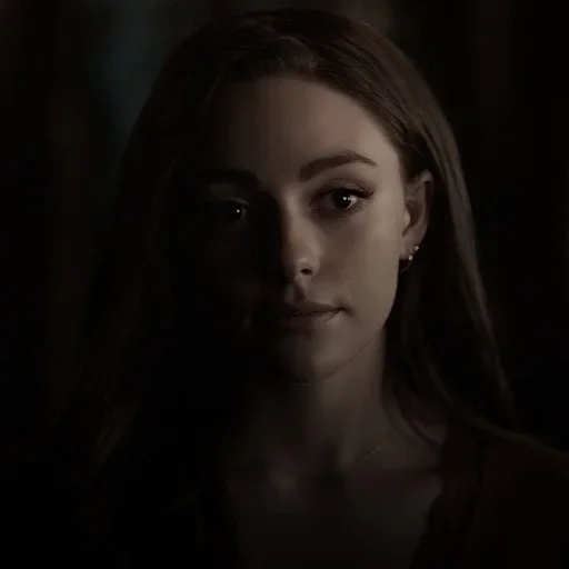 🫦 Стикер «hope mikaelson» для Telegram