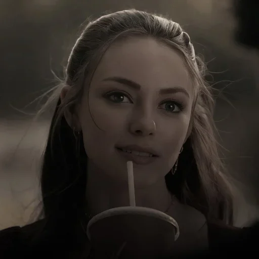 🫦 Стикер «hope mikaelson» для Telegram