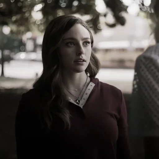 🫦 Стикер «hope mikaelson» для Telegram