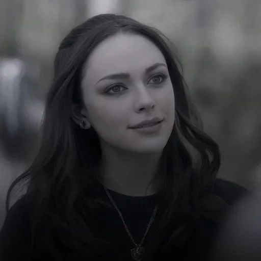 🫦 Стикер «hope mikaelson» для Telegram