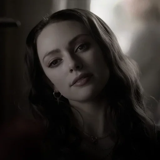 🫦 Стикер «hope mikaelson» для Telegram
