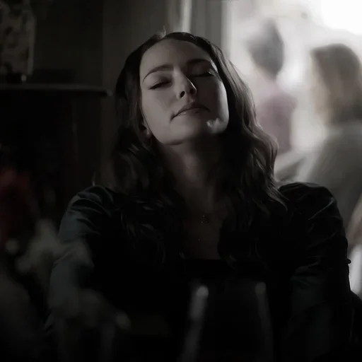 🫦 Стикер «hope mikaelson» для Telegram