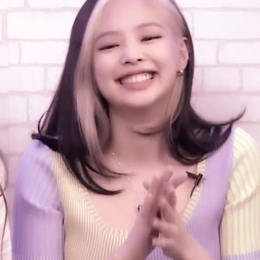 ☁️ Стикер «BEXPAY JENNIE KIM» для Telegram