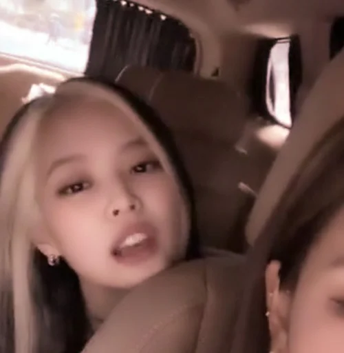 ☁️ Стикер «BEXPAY JENNIE KIM» для Telegram