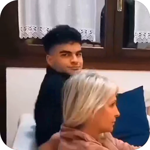 😉 Стикер «Без слов» для Telegram
