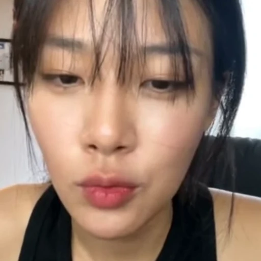 🎀 Стикер «Bibi» для Telegram