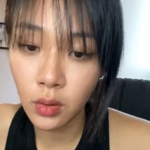 🎀 Стикер «Bibi» для Telegram