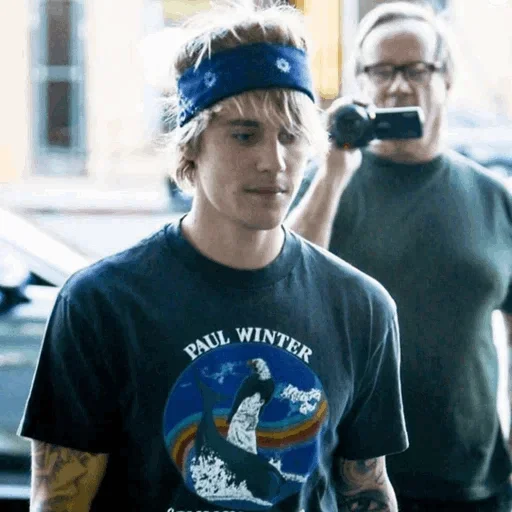 🤗 Стикер «Bieber mood» для Telegram