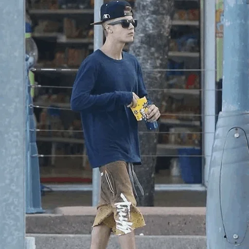 🤗 Стикер «Bieber mood» для Telegram