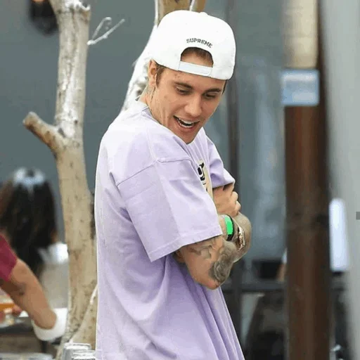 🤗 Стикер «Bieber mood» для Telegram