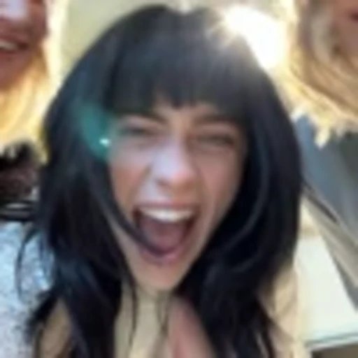 Стикер 57 Billie Eilish