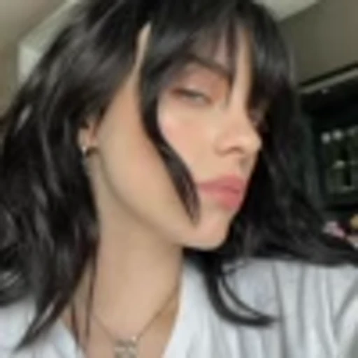 Стикер 26 Billie Eilish