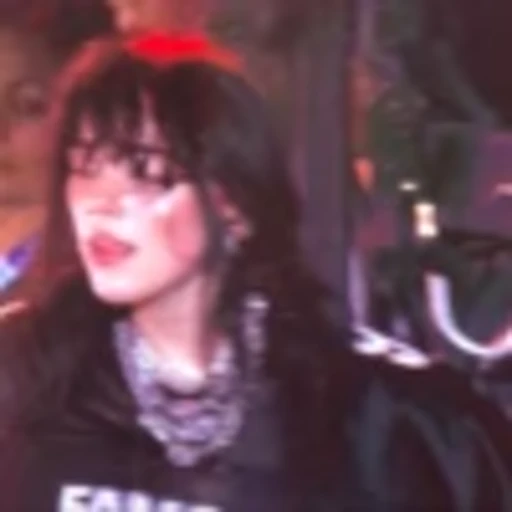Стикер 29 Billie Eilish