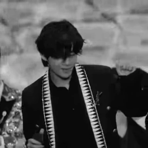 🖤 Стикер «black taehyung» для Telegram