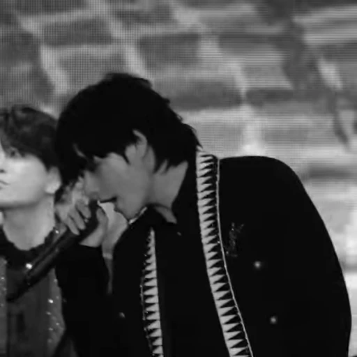 🖤 Стикер «black taehyung» для Telegram