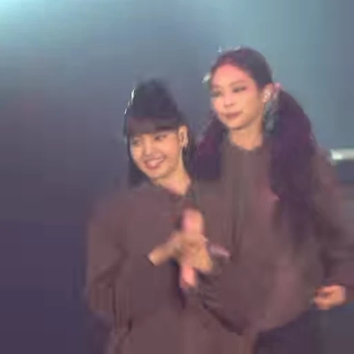 👩‍❤️‍💋‍👩 Стикер «BLACKPINK» для Telegram