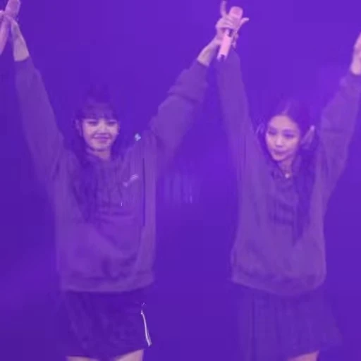 👩‍❤️‍💋‍👩 Стикер «BLACKPINK» для Telegram