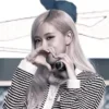 Стикер 2 ❤️ Black pink - кпоп смайлики с блэк пинк