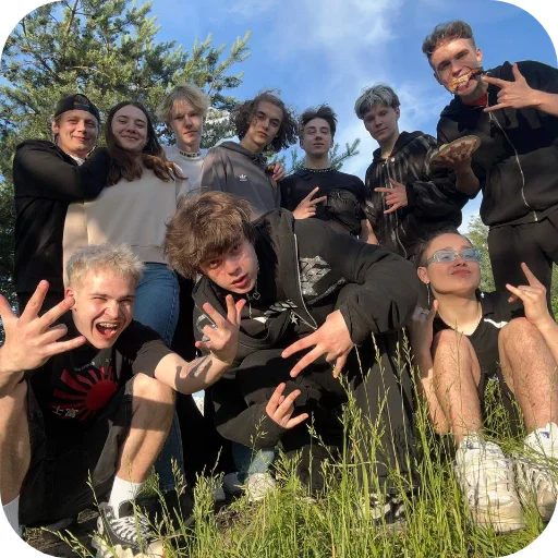 🤪 Стикер «Петрашка и его друзья 3» для Telegram