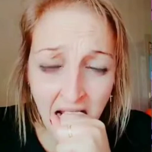 😨 Стикер «богиня» для Telegram