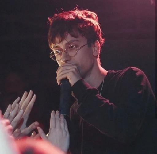 🎤 Стикер «boulevarddepo» для Telegram