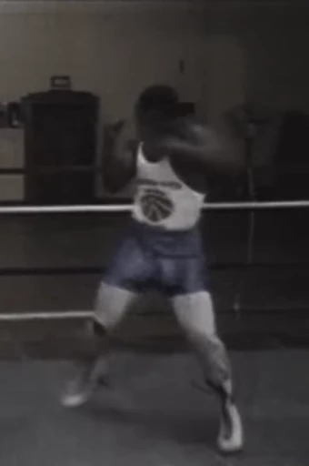 🥊 Стикер «Boxing» для Telegram