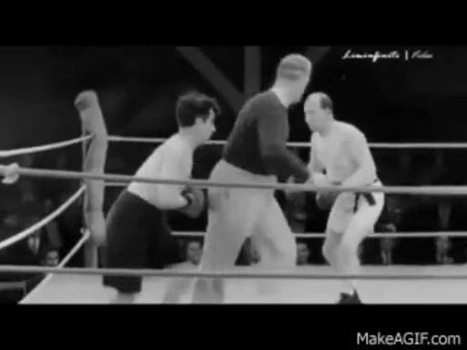 🥊 Стикер «Boxing» для Telegram