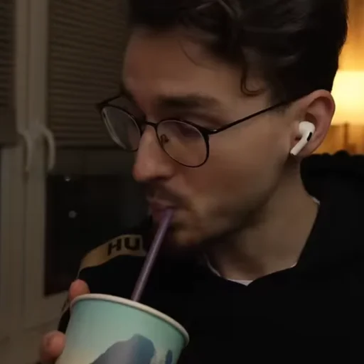 🥤 Стикер «БРАЙН МАПС» для Telegram