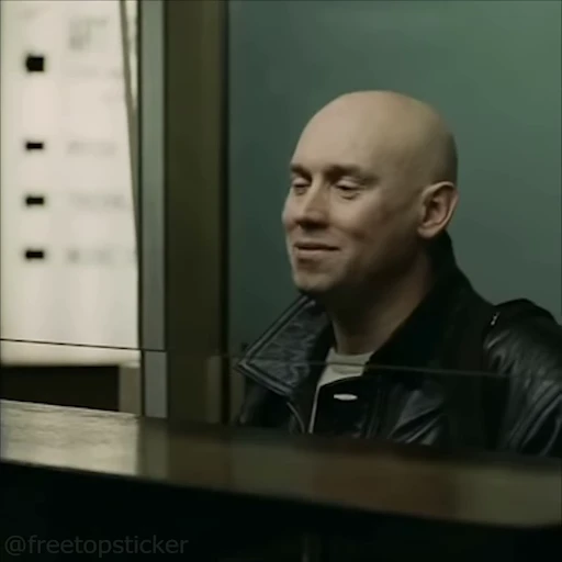 😀 Стикер «Брат 2» для Telegram
