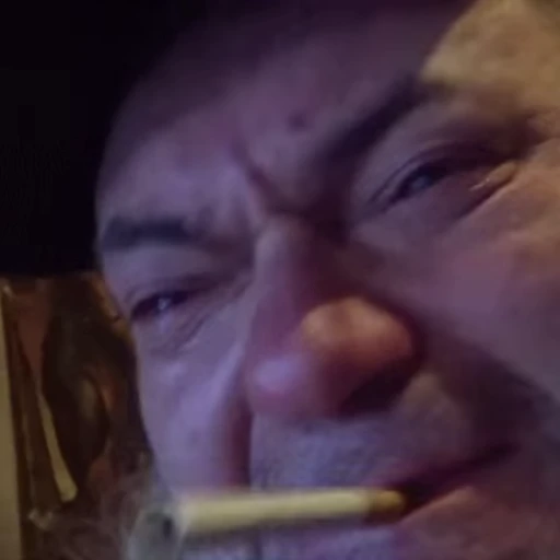 🚬 Стикер «🍑🤌🏻🌶» для Telegram