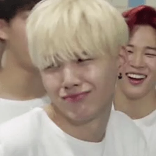 💁 Стикер «BTS&;s Derp Face» для Telegram