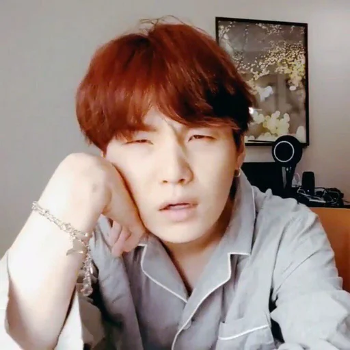 🤨 Стикер «btsdoza kpop» для Telegram