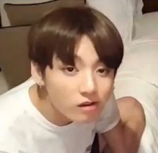 😒 Стикер «btsdoza kpop» для Telegram