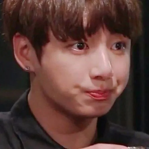 😶 Стикер «btsdoza kpop» для Telegram