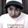 Стикер 33 🌈 Смайлики с BTS