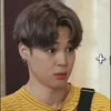 Стикер 30 BTS - анимированные эмоджи