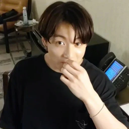 🐟 Стикер «𝑩𝑻𝑺𝒑𝒐𝒑 ➺.» для Telegram