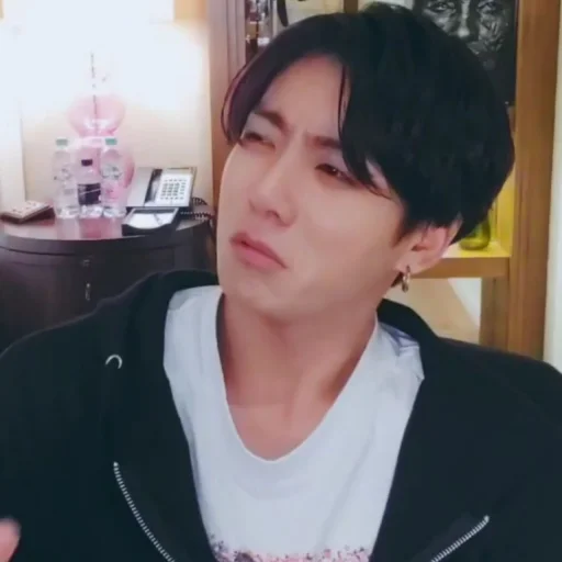 🐟 Стикер «𝑩𝑻𝑺𝒑𝒐𝒑 ➺.» для Telegram