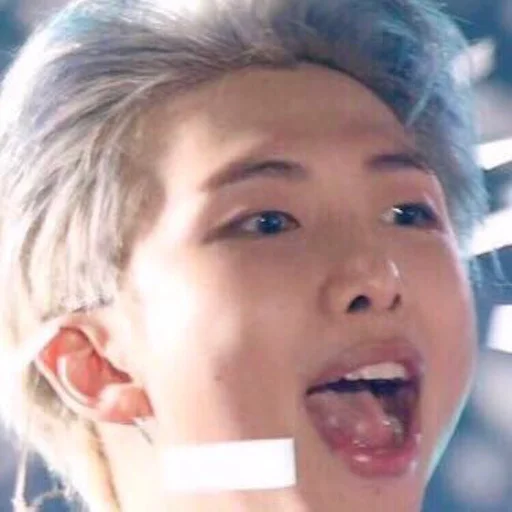😮 Стикер «БЭТЭЭС (BTS)» для Telegram