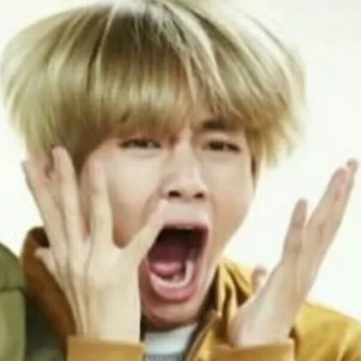 😯 Стикер «БЭТЭЭС (BTS)» для Telegram