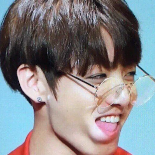 😏 Стикер «БЭТЭЭС (BTS)» для Telegram