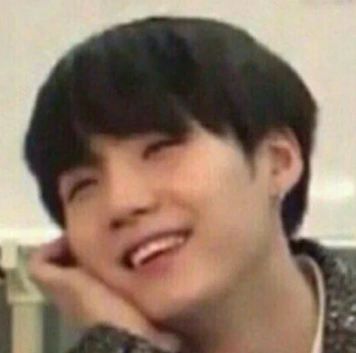 ☺️ Стикер «БЭТЭЭС (BTS)» для Telegram